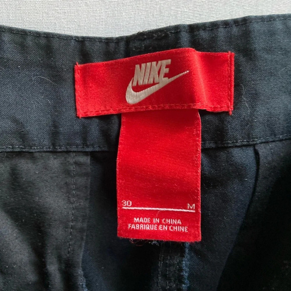 Nike cotton cargo  button fly black shorts Sz M - Picture 5 of 10